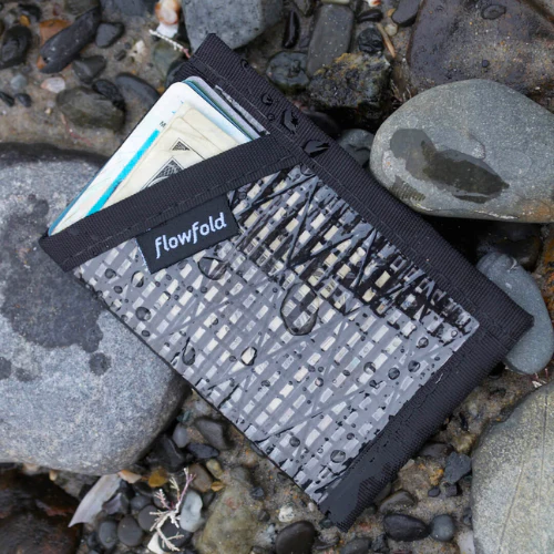 Minimalist Card Holder by flowfold - Image 15