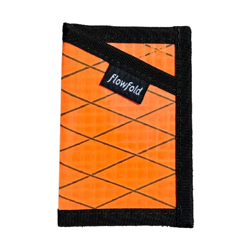 Minimalist Card Holder by flowfold - Image 3
